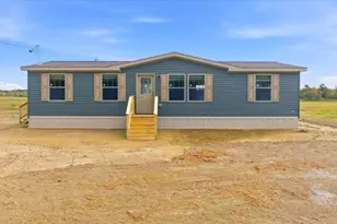 245 Spragues Mills Rd, Greene, ME 04236 - Photo 1