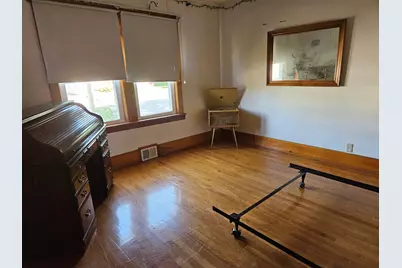 176 Bowdoin Street, Millinocket, ME 04462 - Photo 5