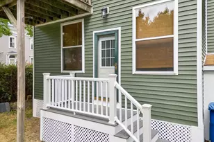 70 Pleasant Ave, Portland, ME 04103 - Photo 5