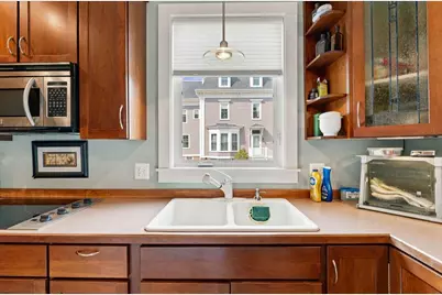 70 Pleasant Avenue, Portland, ME 04103 - Photo 21