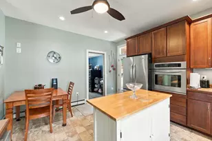 70 Pleasant Ave, Portland, ME 04103 - Photo 17
