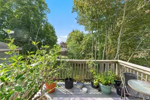 70 Pleasant Ave, Portland, ME 04103 - Photo 29