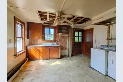 371 Sanford Road, Wells, ME 04090 - Photo 7