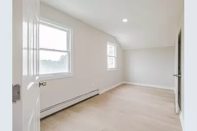 33 South Pleasant Street, Bowdoinham, ME 04008 - Photo 23