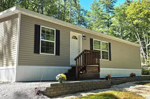 174 Maplewood Dr, Naples, ME 04055 - Photo 1
