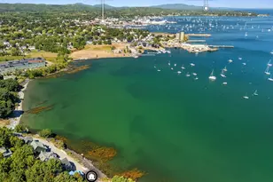 35 Cottage Ave, Owls Head, ME 04854 - Photo 11