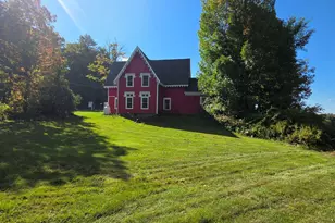 346 N Parish Rd, Turner, ME 04282 - Photo 9