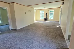 346 N Parish Rd, Turner, ME 04282 - Photo 15