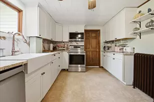 262 Linnell St, Rumford, ME 04276 - Photo 21