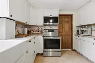 262 Linnell St, Rumford, ME 04276 - Photo 25