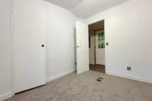 7 Pleasant St, Mexico, ME 04257 - Photo 9