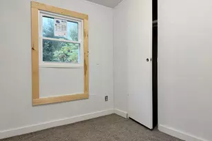 7 Pleasant St, Mexico, ME 04257 - Photo 11