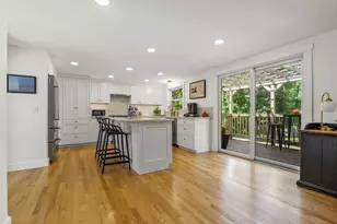 56 Carroll St, Falmouth, ME 04105 - Photo 9