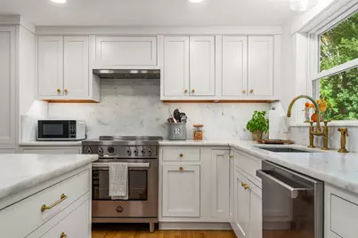56 Carroll Street, Falmouth, ME 04105 - Photo 11