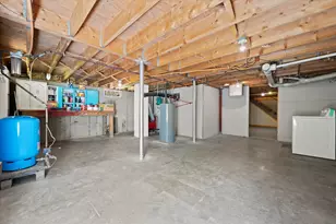 25 Brandy Ln, Hudson, ME 04449 - Photo 31