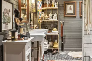 9 Market Sq, Paris, ME 04281 - Photo 67