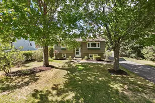 19 Ellen Cir, Yarmouth, ME 04096 - Photo 1