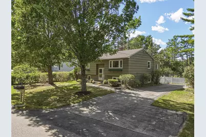 19 Ellen Circle, Yarmouth, ME 04096 - Photo 5