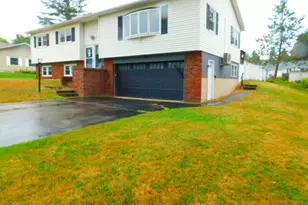 22 Mountainview Dr, Lincoln, ME 04444 - Photo 1