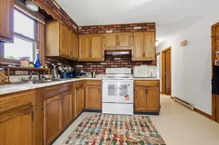 121 Rideout Ave, Lewiston, ME 04240 - Photo 15