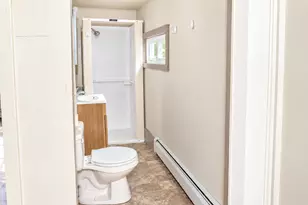 165 Middle St, Farmington, ME 04938 - Photo 17