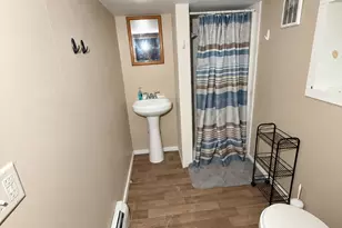 165 Middle St, Farmington, ME 04938 - Photo 19