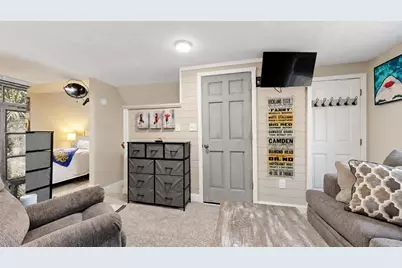 139 Broadway #22, South Portland, ME 04106 - Photo 15