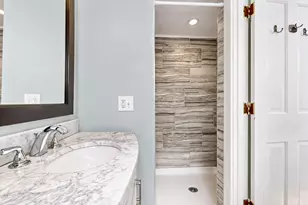 156 York St, Portland, ME 04101 - Photo 27
