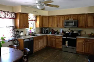854 Main St, Vassalboro, ME 04989 - Photo 17