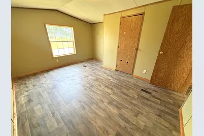 10 Elwood Drive, Clinton, ME 04927 - Photo 19