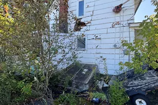 9 Traverse St, Grand Isle, ME 04746 - Photo 5