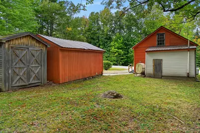 720 E Benton Road, Benton, ME 04901 - Photo 9