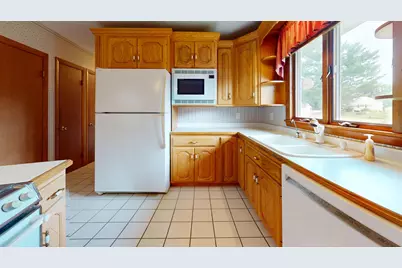 56 Rachel Boulevard, Lewiston, ME 04240 - Photo 13