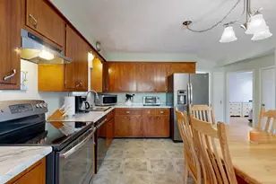 34 Louise Ave, Lewiston, ME 04240 - Photo 5