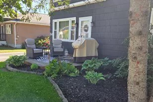 34 Louise Ave, Lewiston, ME 04240 - Photo 3
