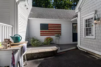 34 Storer Street, Kennebunk, ME 04043 - Photo 3