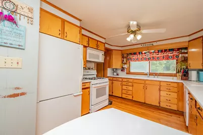 891 Main Street, Corinth, ME 04427 - Photo 9