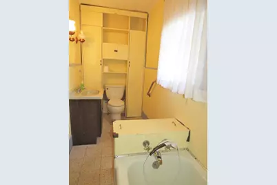 44 Thatcher Street, Thomaston, ME 04861 - Photo 11