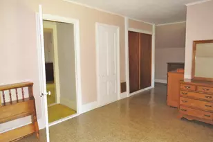 44 Thatcher St, Thomaston, ME 04861 - Photo 17