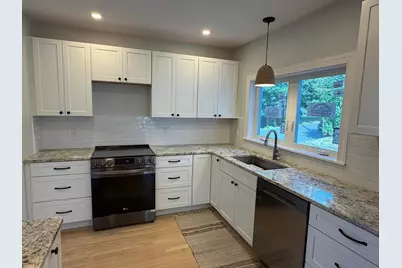 27 Dudley Street, Presque Isle, ME 04769 - Photo 9