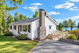 26 Main St, Franklin, ME 04634 - Photo 3