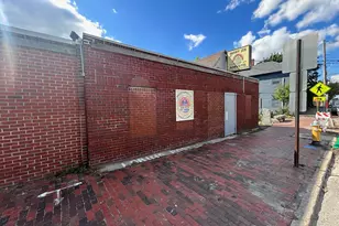 186 Washington Ave, Portland, ME 04101 - Photo 1