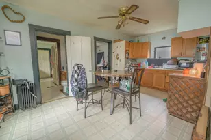 18 Weymouth St, Richmond, ME 04357 - Photo 5