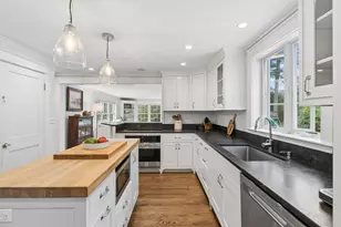 19 Rocky Hill Rd, Cape Elizabeth, ME 04107 - Photo 9