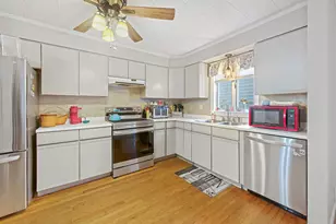 4 Park Ave W, Brewer, ME 04412 - Photo 9