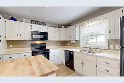 27 Greene Road, Wales, ME 04280 - Photo 5