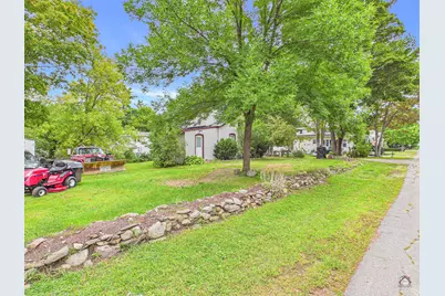 25 Taylor Street, Augusta, ME 04330 - Photo 35