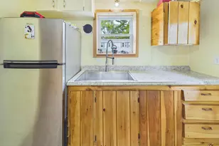 25 Taylor St, Augusta, ME 04330 - Photo 13