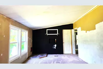 162 Davis Road, Fairfield, ME 04937 - Photo 7