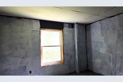 162 Davis Road, Fairfield, ME 04937 - Photo 9